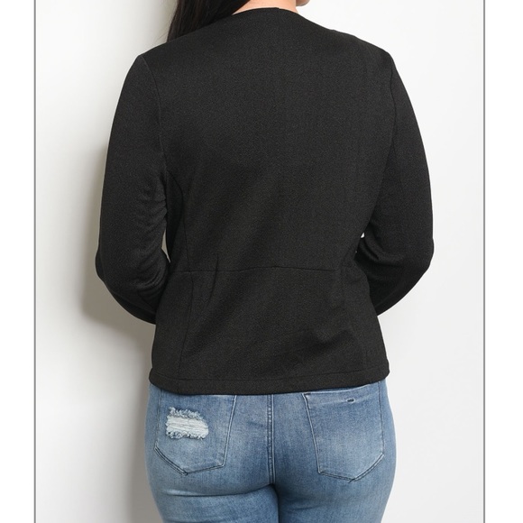 Plus Size - Black Blazer - Picture 2 of 2